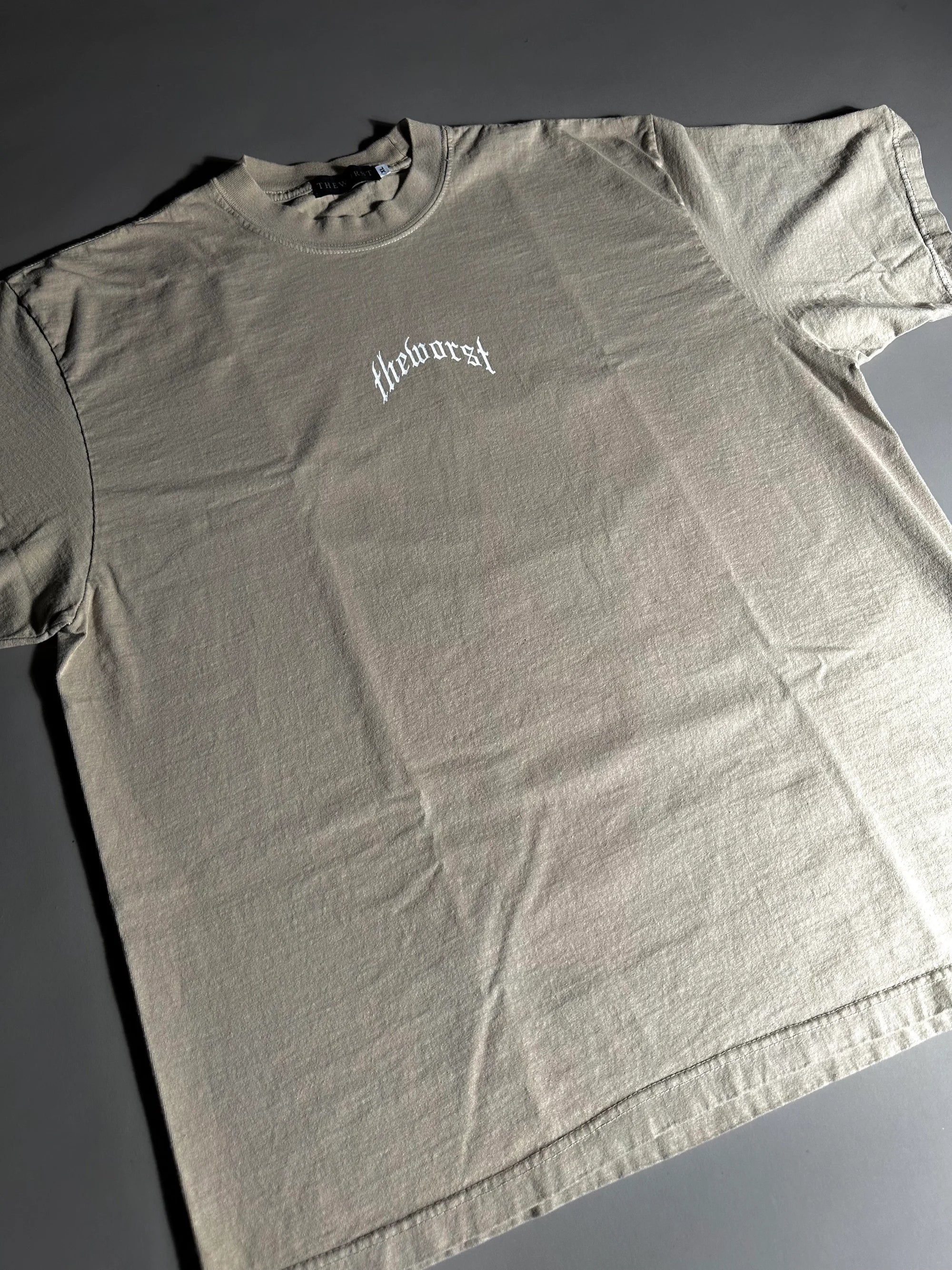 MINIMAL “OVERSIZED” TEE IN OATMEAL