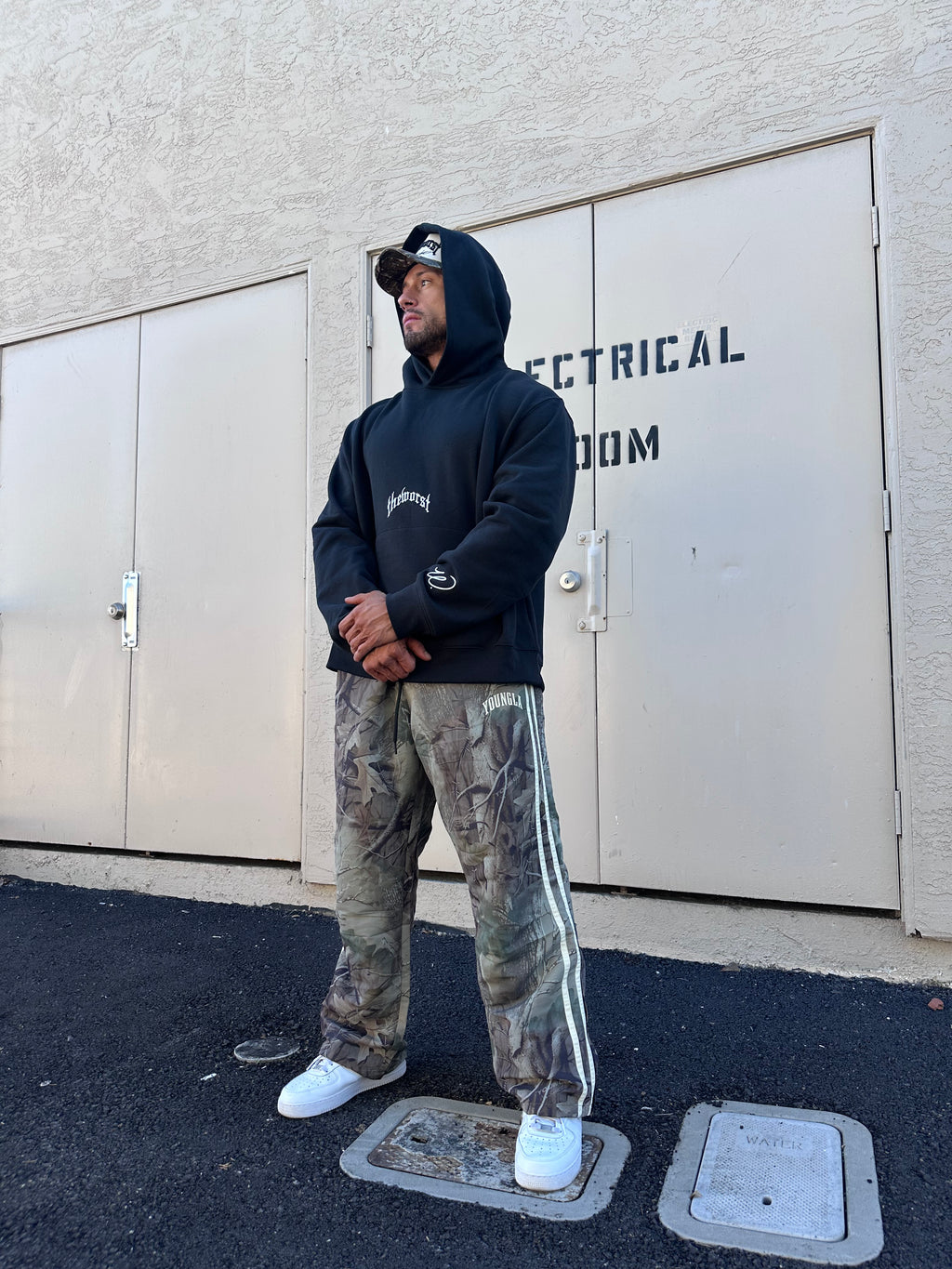 RISE THROUGH CHAOS “OVERSIZED” HOODIE IN BLACK