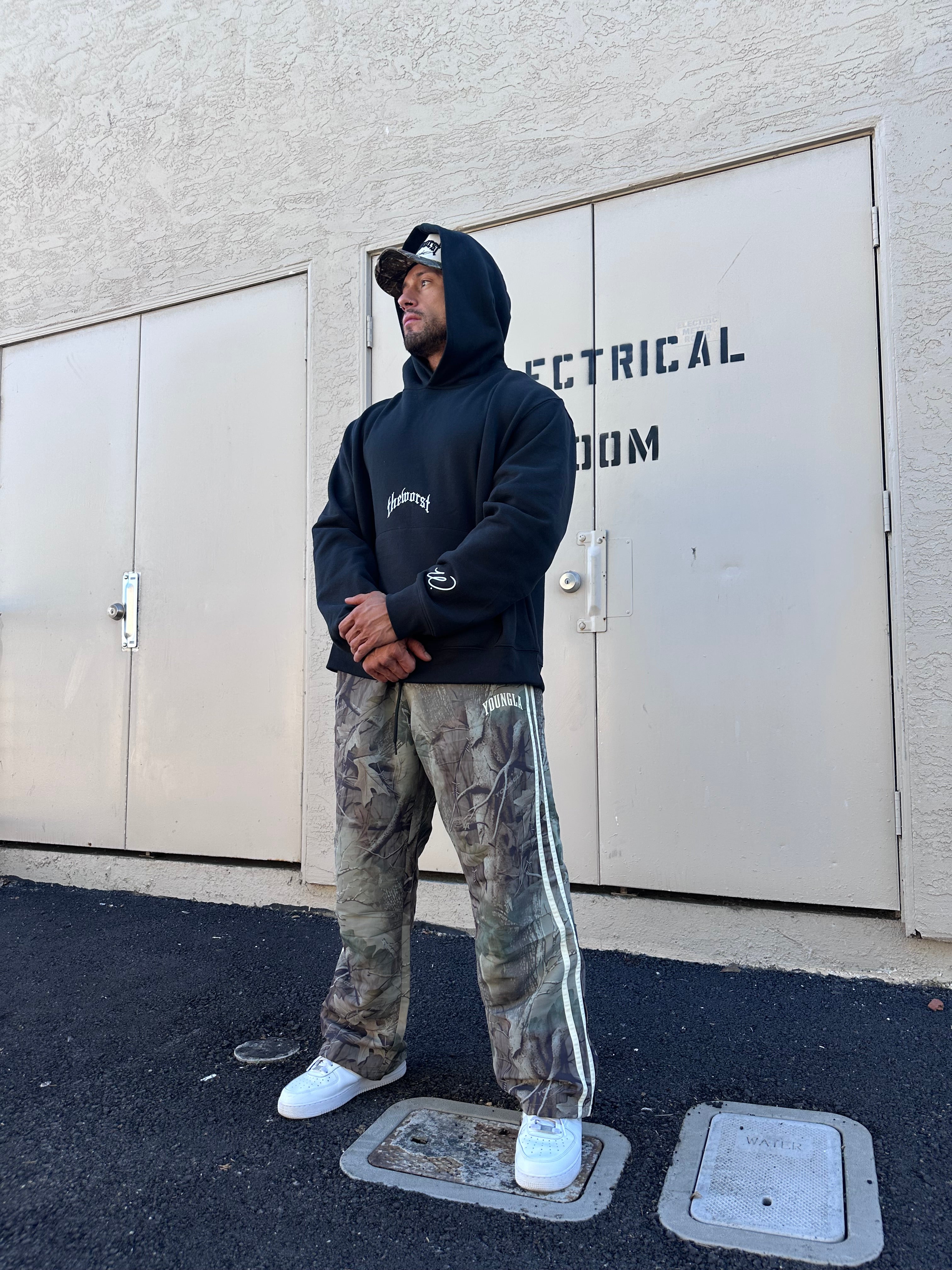 RISE THROUGH CHAOS “OVERSIZED” HOODIE IN BLACK