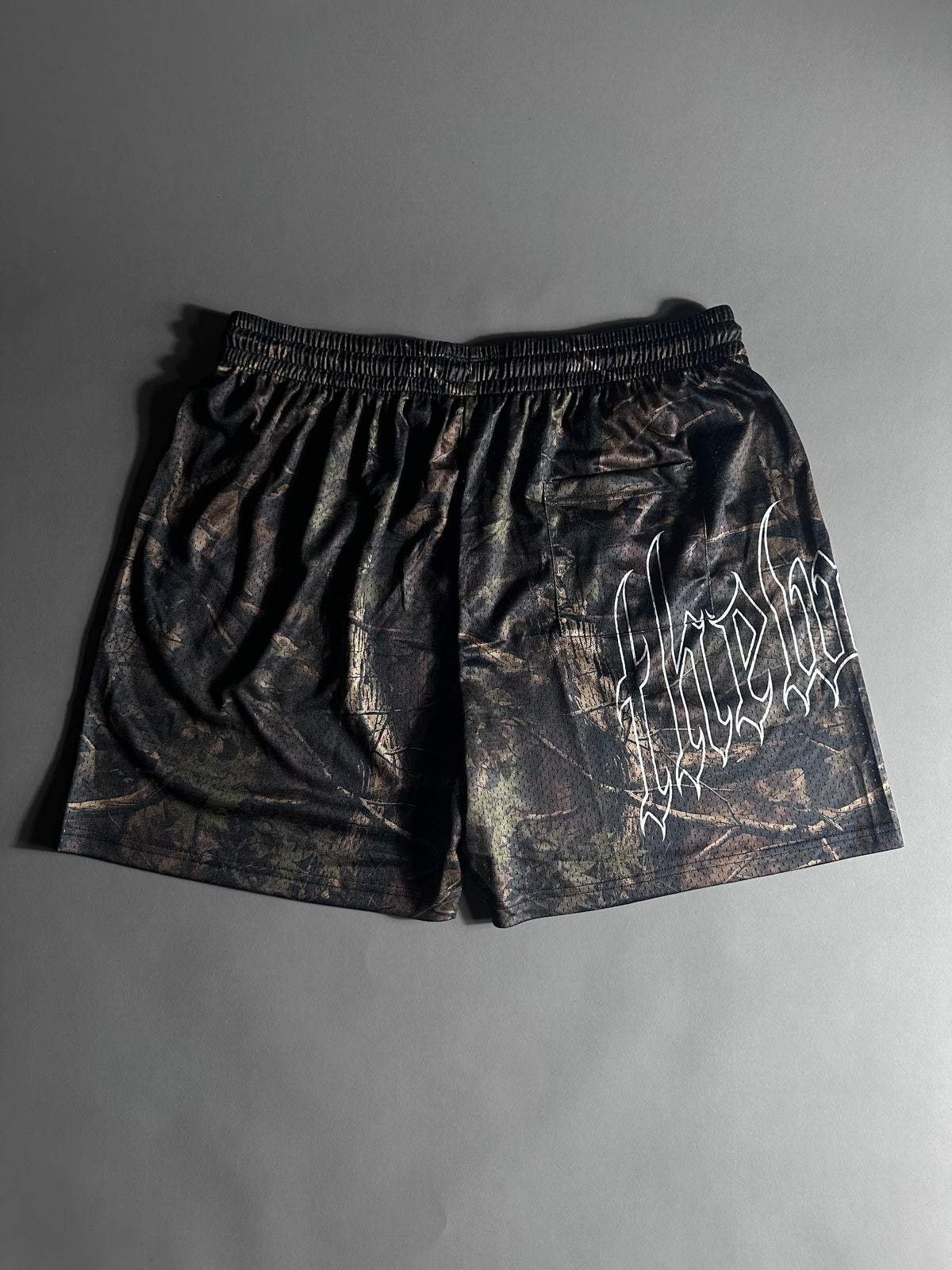 Rise Through chaos Shorts in Woodland Camo